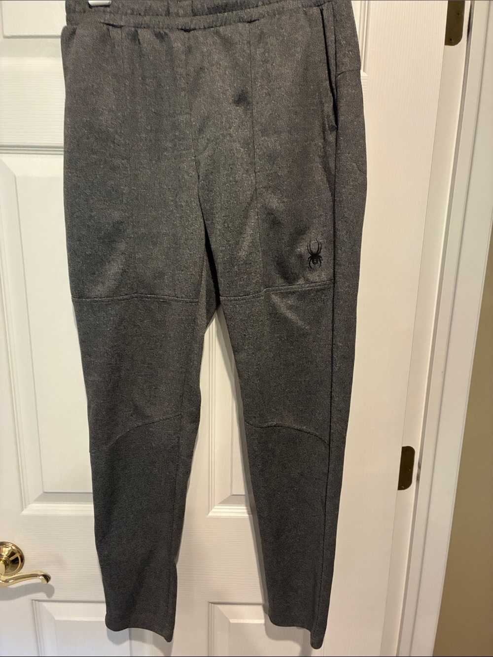 Spyder woman’s medium Dark Gray Jogger Pants